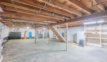 28 Garella Rd, Bethel, CT 06801