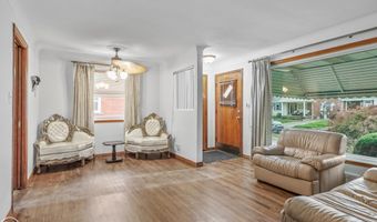 15610 Hanfor, Allen Park, MI 48101