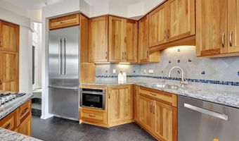 8521 Spendlove Dr, Anchorage, AK 99516