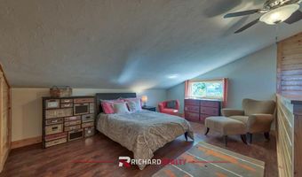 52 Road 8UC, Clark, WY 82435