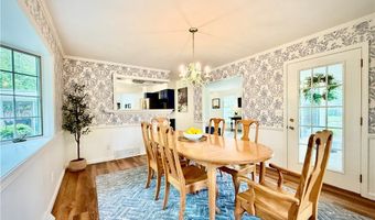 1125 Royal Dr, Amherst, OH 44001