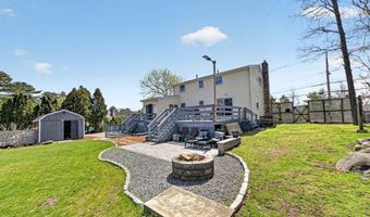216 Hartford Ave, Bellingham, MA 02019