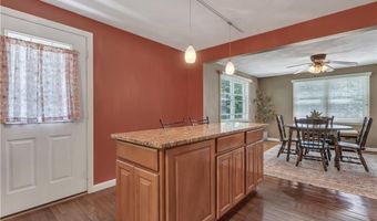 27 Fairway Dr, North Kingstown, RI 02852