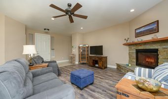 1354 Cedar Creek Cir, Gardnerville, NV 89460