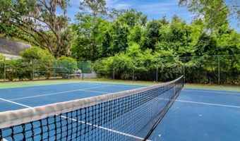 107 Bryan Dr, Beaufort, SC 29902