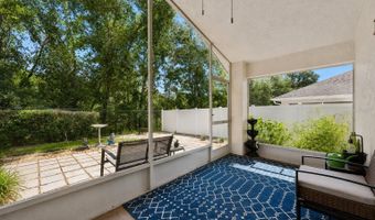 1047 ROYAL OAKS Dr, Apopka, FL 32703