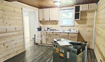 1835 Cherokee Ave, Baxter Springs, KS 66713