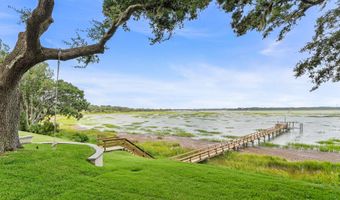 2102 Bay St, Beaufort, SC 29902