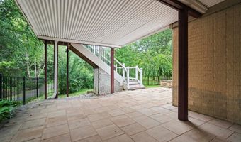 43032 LA RIVA Dr, Ashburn, VA 20148
