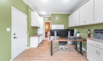 1035 Vermont Ct, Ames, IA 50014