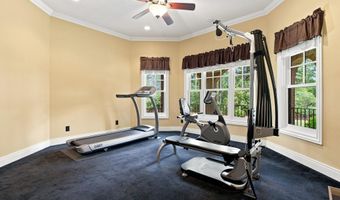 584 Southgate Dr, Camden, SC 29020