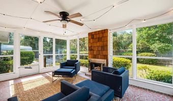 2804 Broome Ln, Beaufort, SC 29902