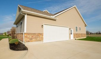 106 Timber Trl, Anna, OH 45302