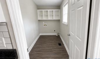 1215 Heatherwood Dr, Arab, AL 35016