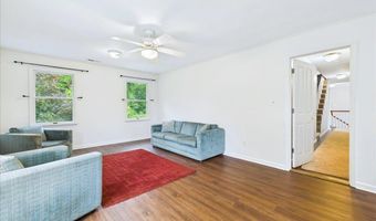 2832 Kensington St, Athens, TN 37303