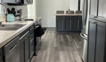 8334 Mina Bird Dr, Bonanza, OR 97623