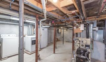 10 Elm Ct, Andover, MA 01810