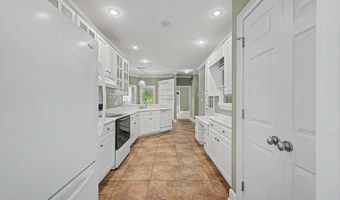 2319 Golf Course Dr, Albany, GA 31721