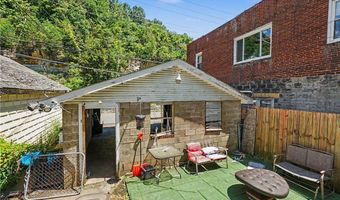 912 Franklin Ave, Aliquippa, PA 15001