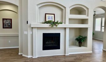 6408 LOS PUEBLOS Pl NW, Albuquerque, NM 87114