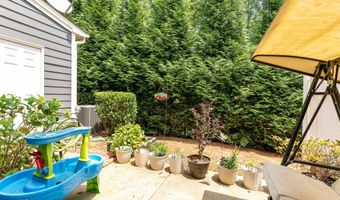 155 Writing Rock Pl, Apex, NC 27539