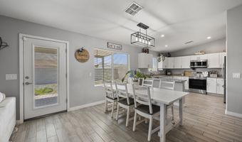8372 W TERESITA Dr, Arizona City, AZ 85123