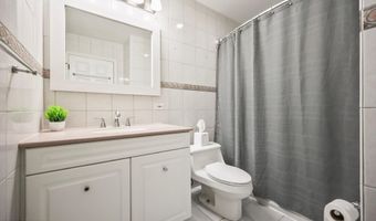 149 Idlewild Ln, Aberdeen, NJ 07747