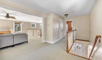 103 Periwinkle Dr 103, Middlebury, CT 06762