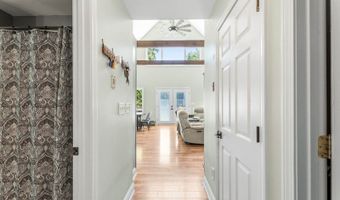 75 Marsh Rd, Belfast, ME 04915