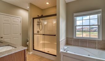 18525 Connie Sue Ct, Abingdon, VA 24211