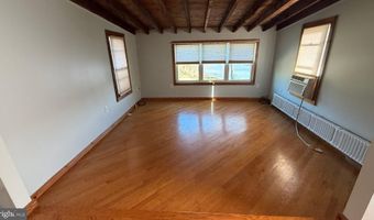 43 S MAIN St, Allentown, NJ 08501