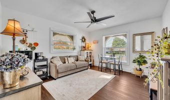 137 N SPRING LAKE Dr, Altamonte Springs, FL 32714