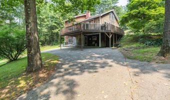 648 Beech Hill Rd, Auburn, ME 04210