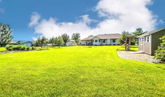 1702 Northview Ln, Aberdeen, SD 57401