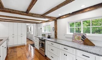313 Berlin Rd, Bolton, MA 01740