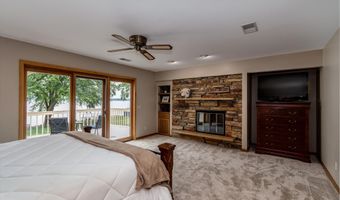 3154 Waucheeta Trl, Madison, WI 53711