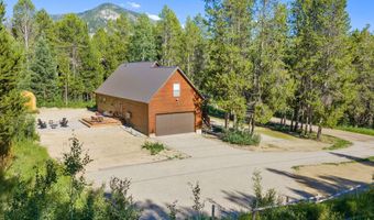 9 PINE St, Alpine, WY 83128