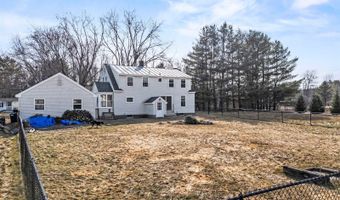 5 Webb Rd, Waterville, ME 04901