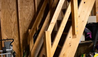 925 S 2nd St, Aberdeen, SD 57401