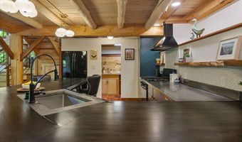 155 Sweeney Ln, Cambridge, VT 05464