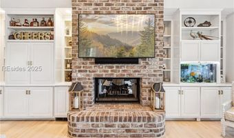 36 Hawthorne Rd, Bluffton, SC 29910