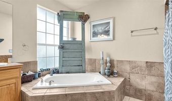 150 Whipperwill St, Ardmore, OK 73401