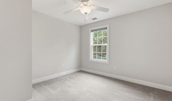 56 Wade Hampton Dr, Beaufort, SC 29907