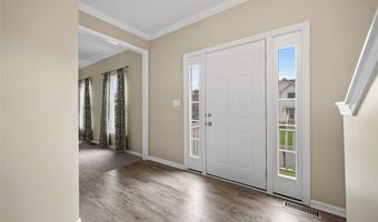939 White Water Dr, Adams Twp., PA 16046