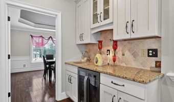 139 Oak Trl, Bolton, MA 01740