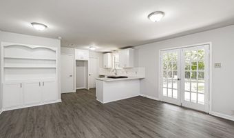 2135 Vickers Dr, Baton Rouge, LA 70815