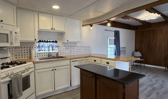 511 E Hillcrest Dr, Benson, AZ 85602