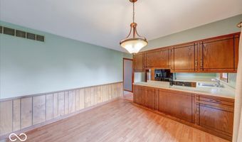 1715 Towe String Rd, Indianapolis, IN 46217