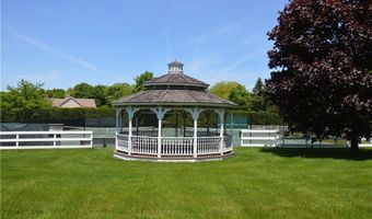 77 Windward Ln, Bristol, RI 02809