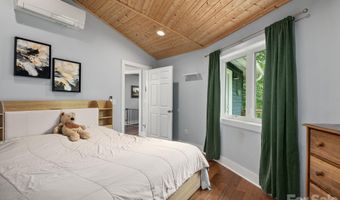 63 Beverly Rd W, Asheville, NC 28806